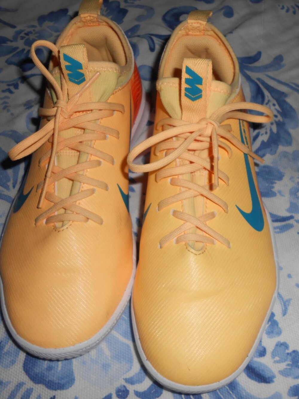 SZ 6Y AIRZOOM KM NIKE ATHLETIC SHOES VIVRANT YELLOW VGC